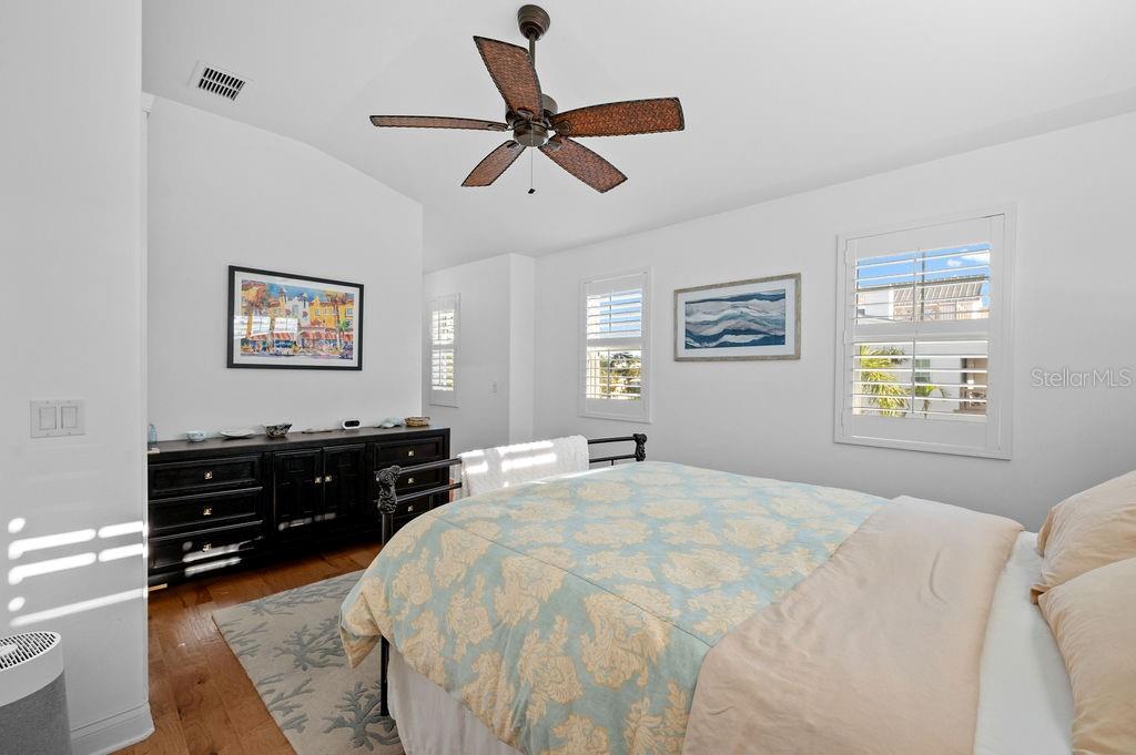 SHORE ACRES THIRD ADD - Residential