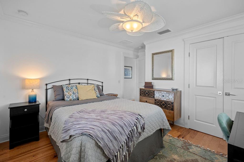 SHORE ACRES THIRD ADD - Residential