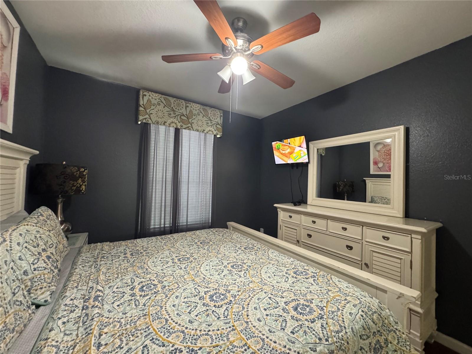 VENTURA AT WINDSOR HILLS CONDO PH 7 - Residential