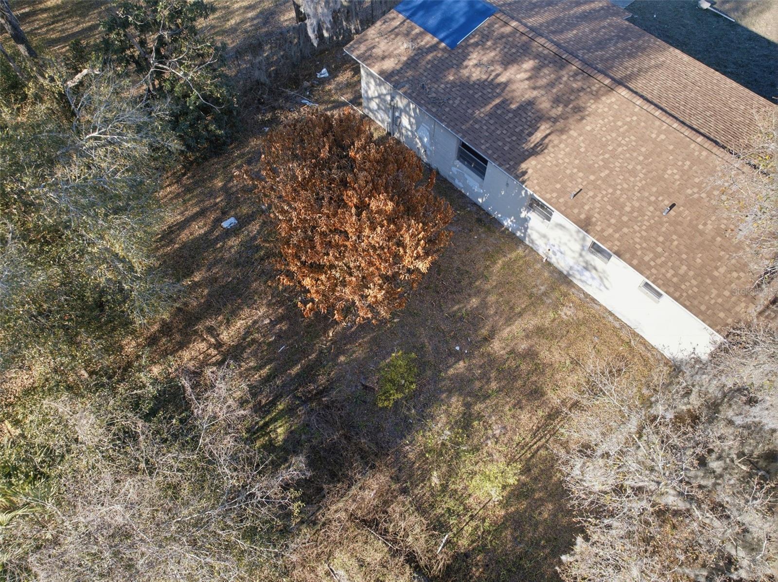 CANDLELIGHT OAKS - Residential