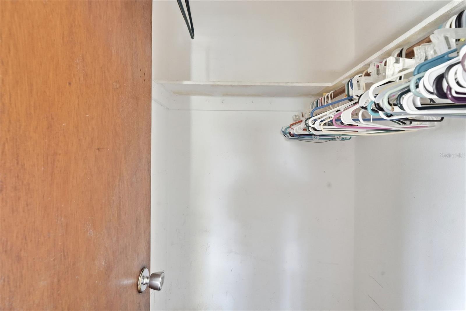 CANDLELIGHT OAKS - Residential