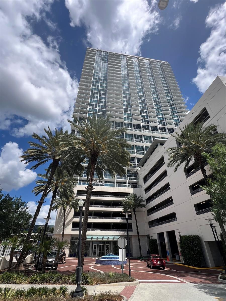 150 E ROBINSON STREET 2409