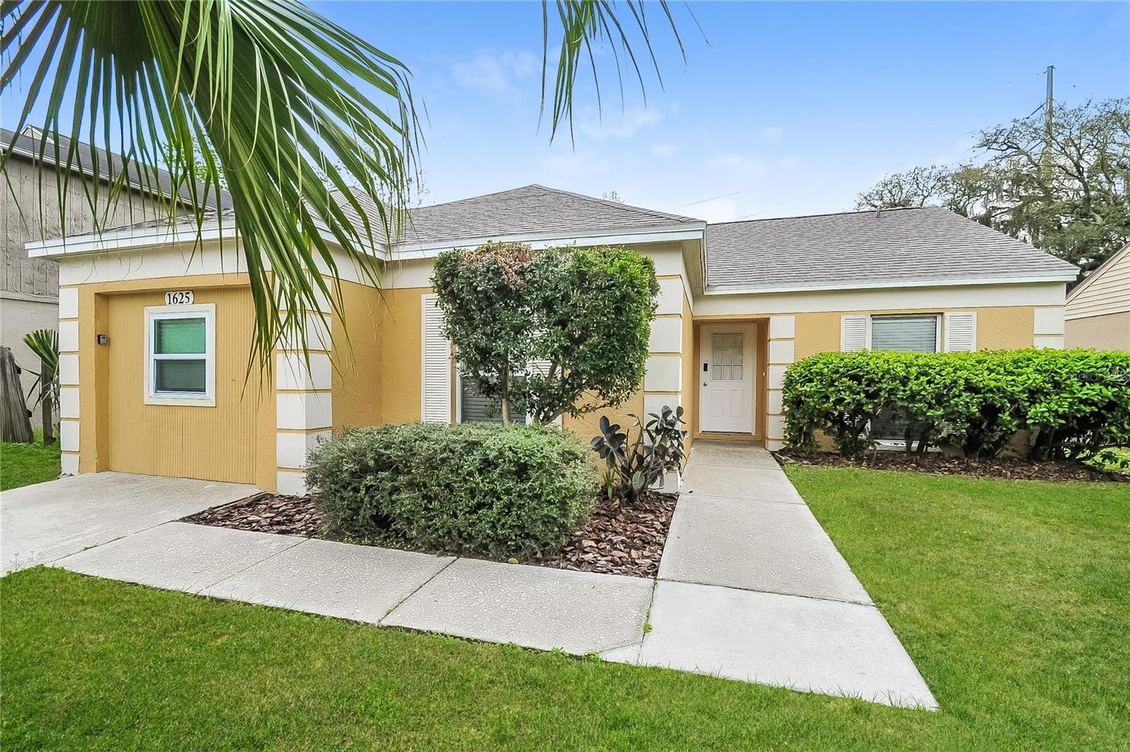 LAKEVIEW VILLAGE SEC - Residential Lease