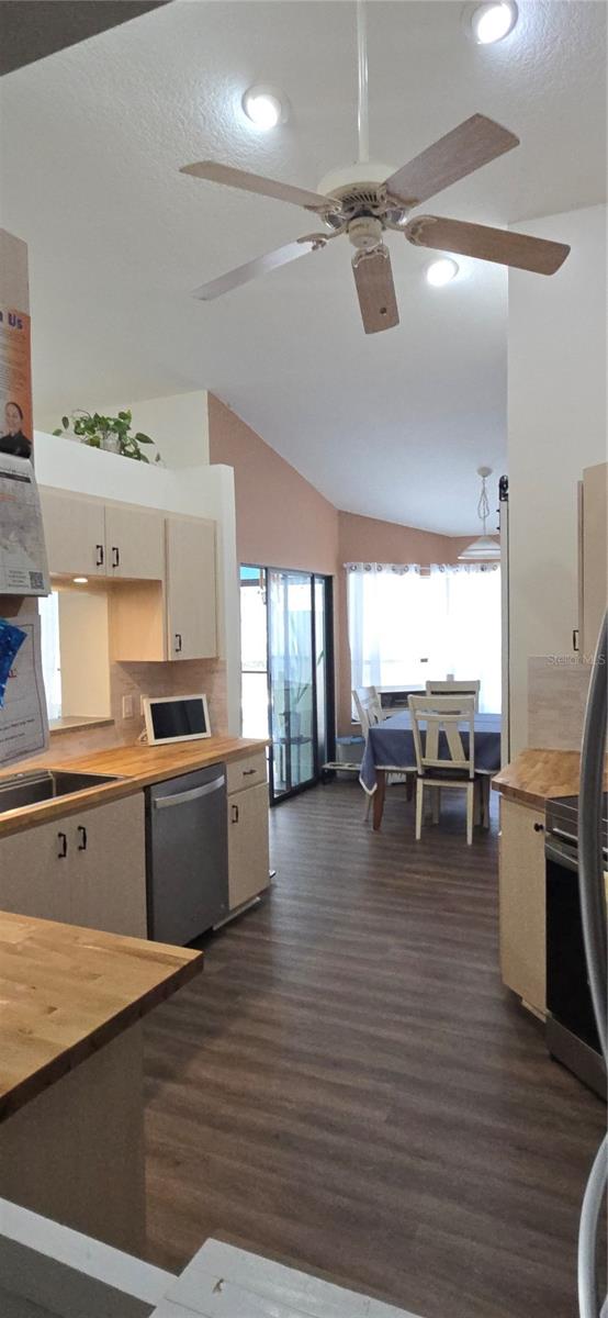 SUGARMILL WOODS OAK VILLAGE - Residential