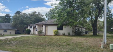 Tiny photo for 27 Grass Street, Homosassa, FL 34446 (MLS # OM725116)