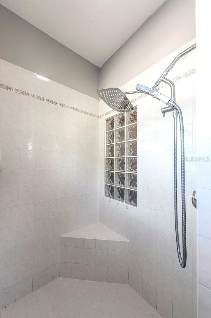 MT DORA COUNTRY CLUB MT DORA PH 02-4 - Residential