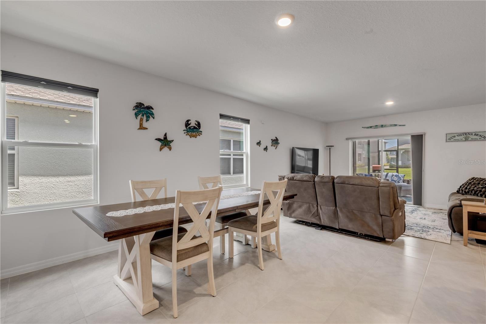 PALMS PH 3 - Residential