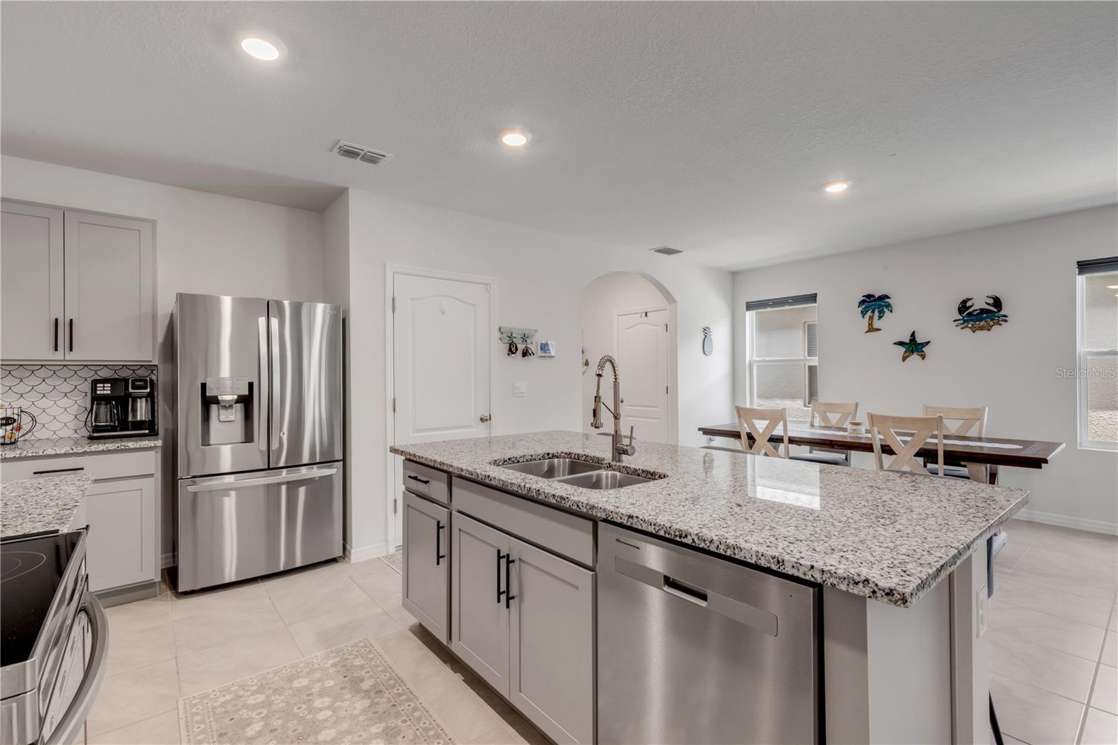 PALMS PH 3 - Residential