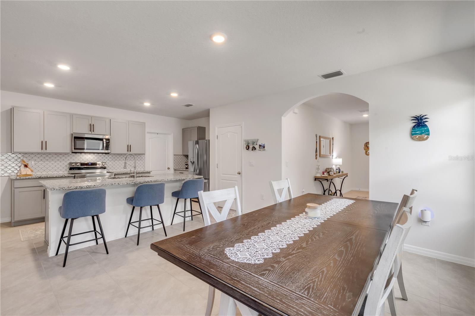 PALMS PH 3 - Residential