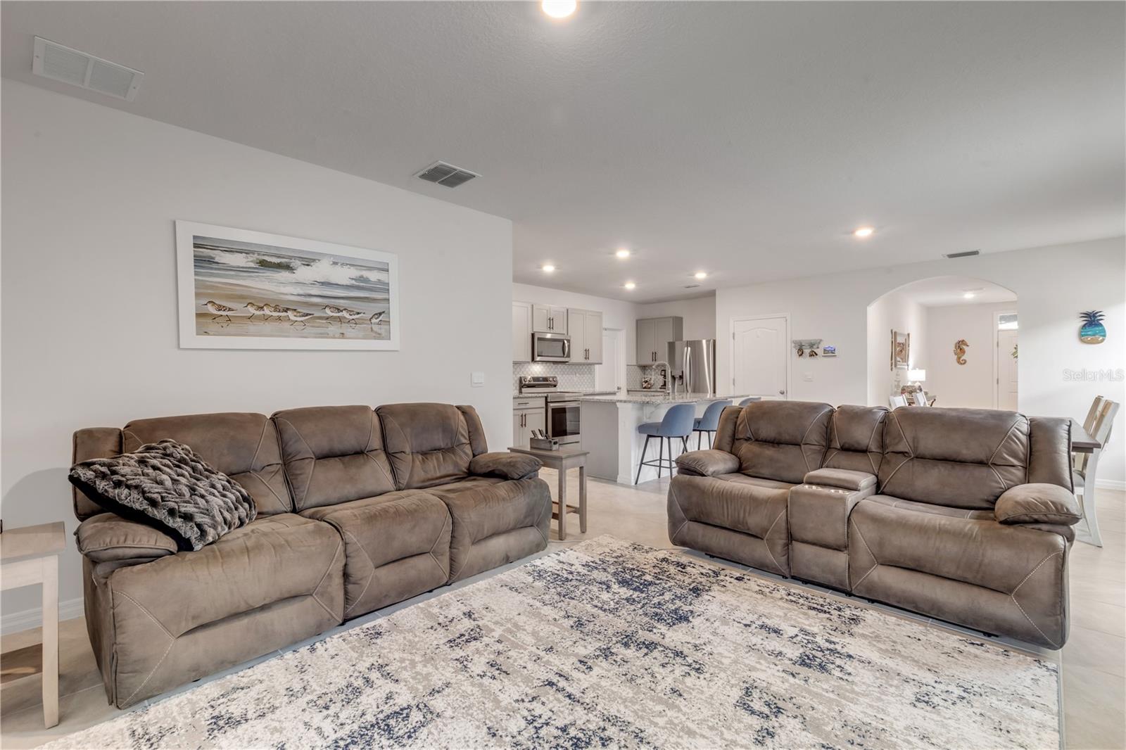 PALMS PH 3 - Residential