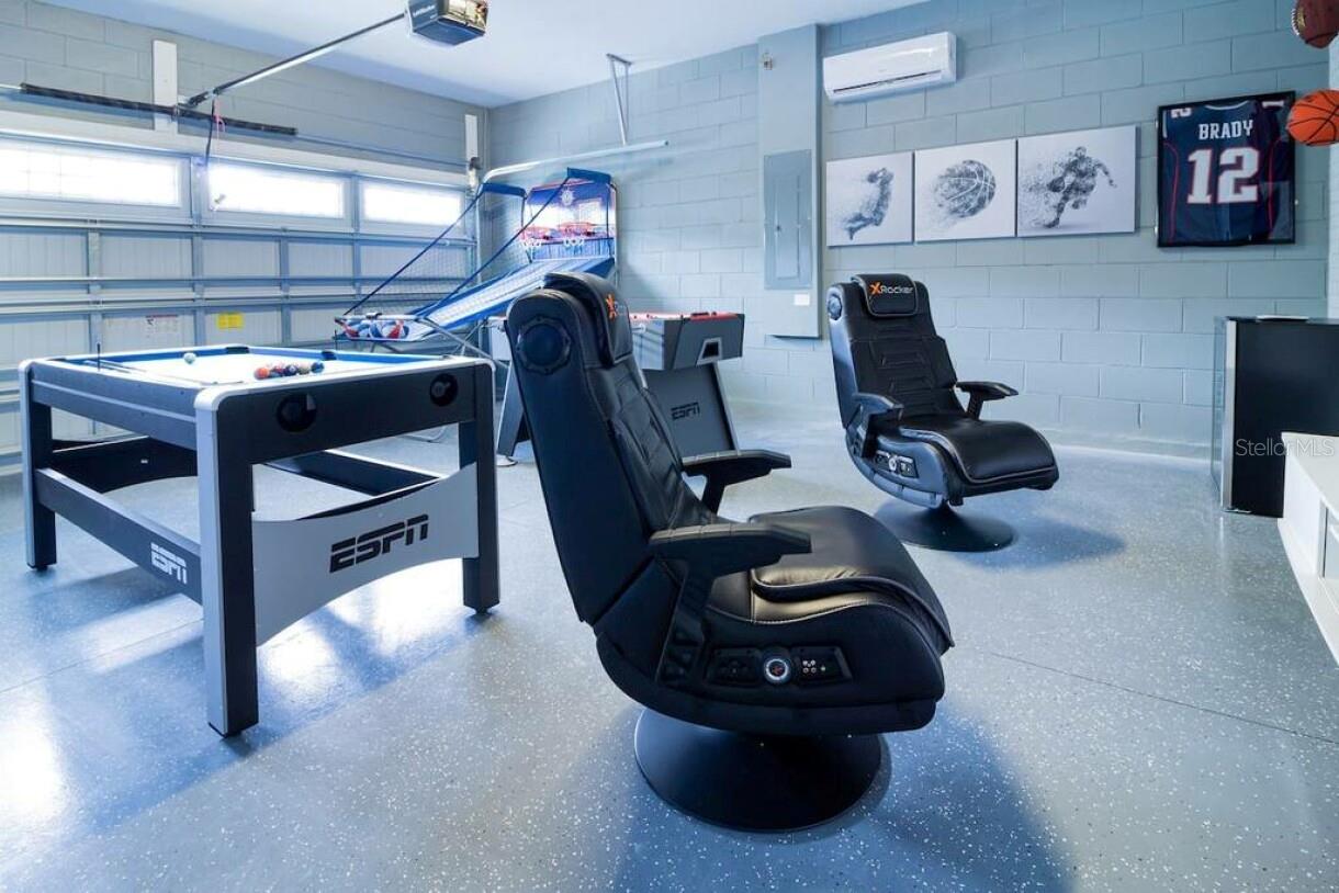 REUNION WEST PH 4 - Residential