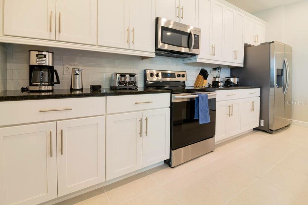 REUNION WEST PH 4 - Residential