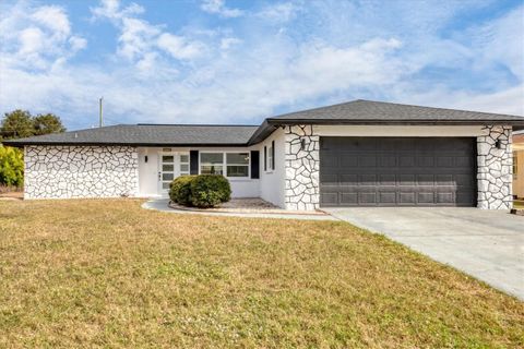 218 ALSACE AVENUE VENICE FL 34293