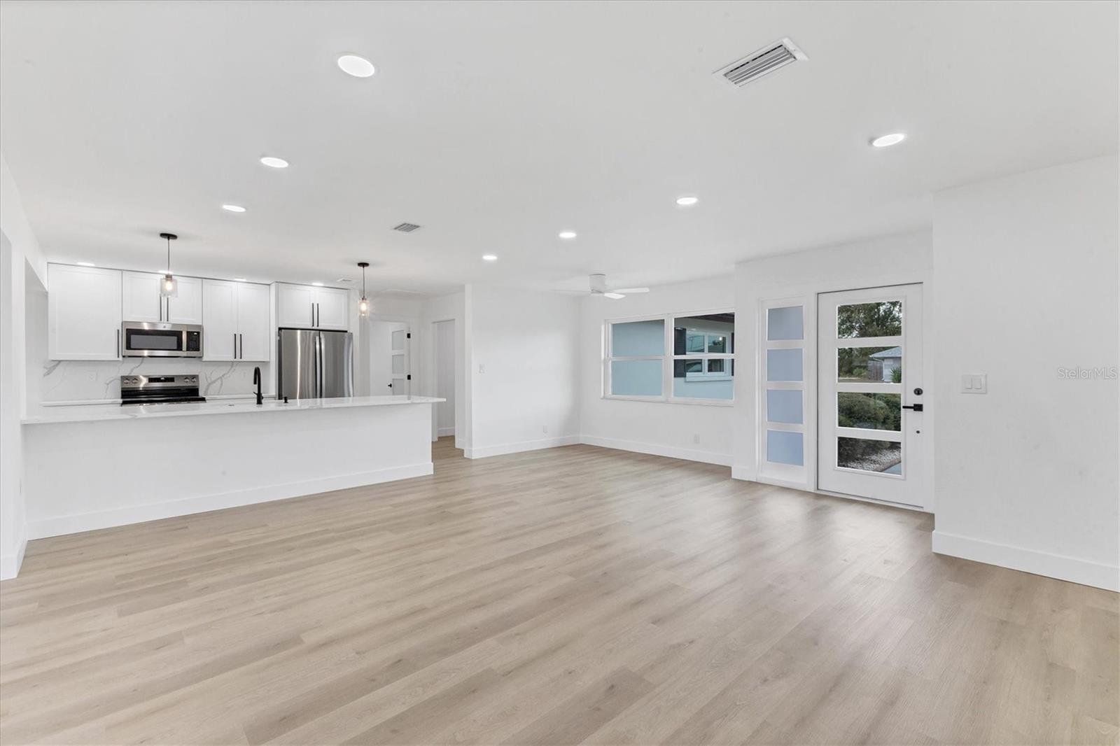 VENICE EAST SEC 1 2ND ADD - Residential