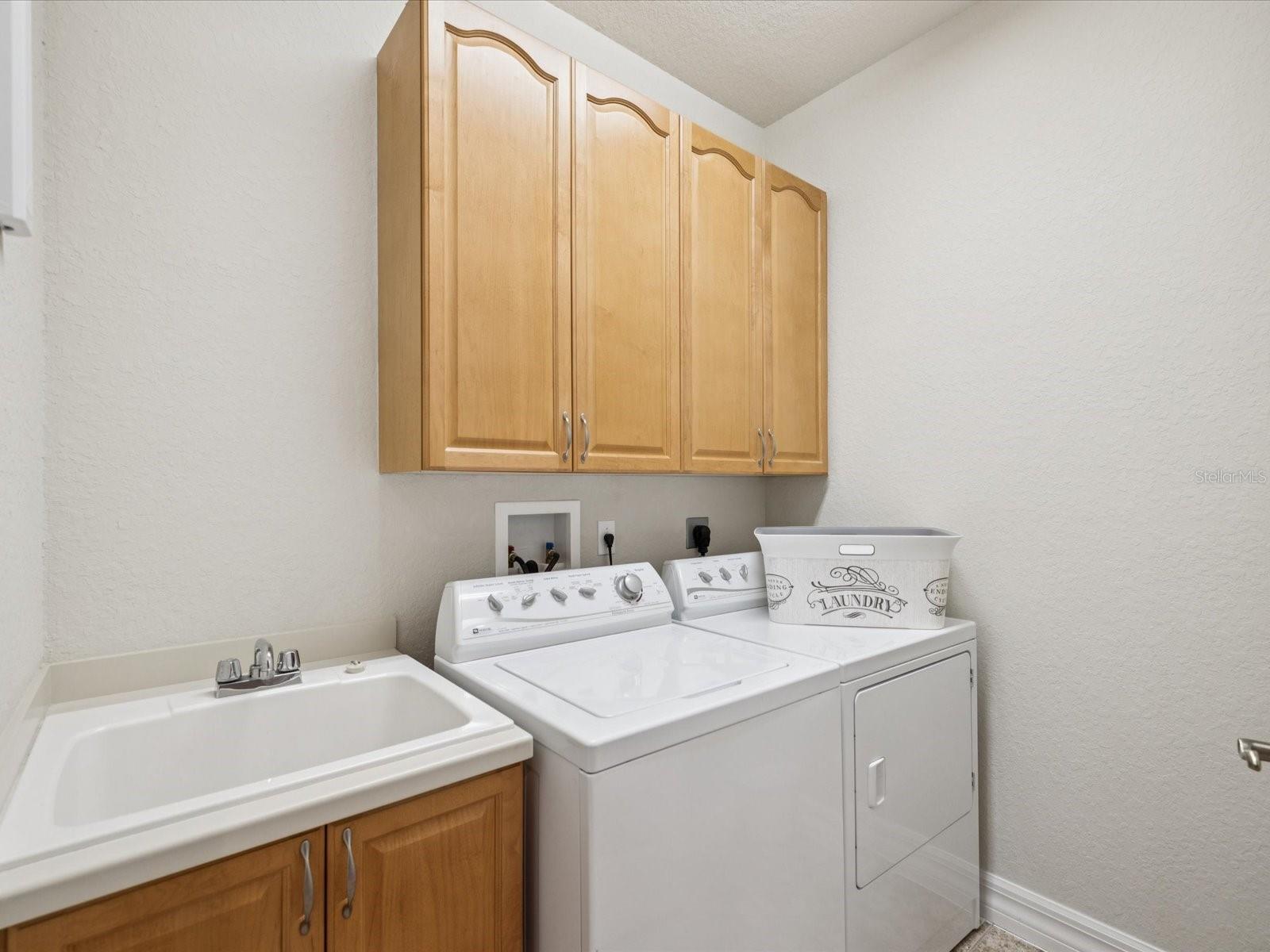 SUNSET BAY TARPON SPGS - Residential Lease