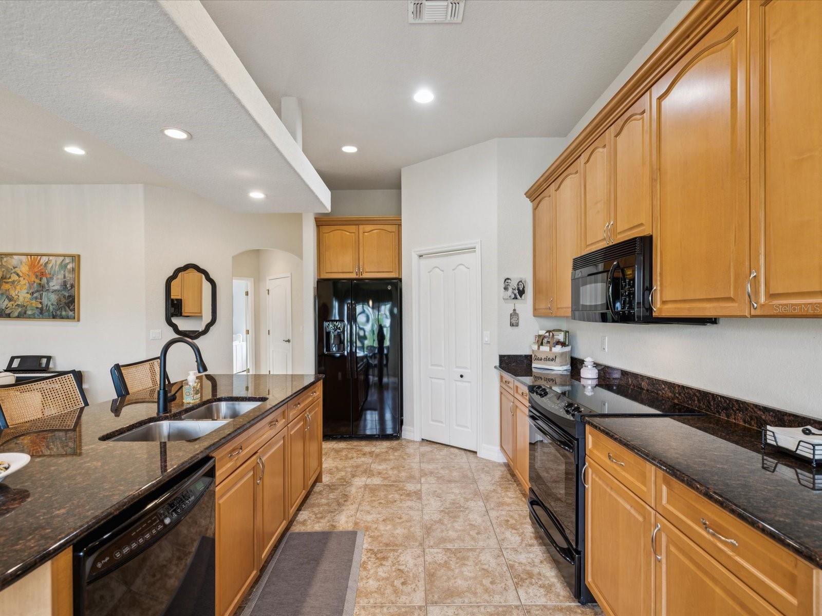 SUNSET BAY TARPON SPGS - Residential Lease