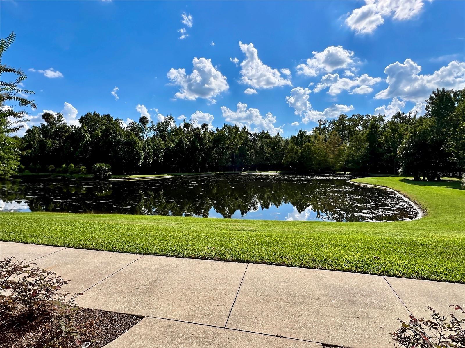 ARTISAN CLUB CONDO PH 1 - Residential