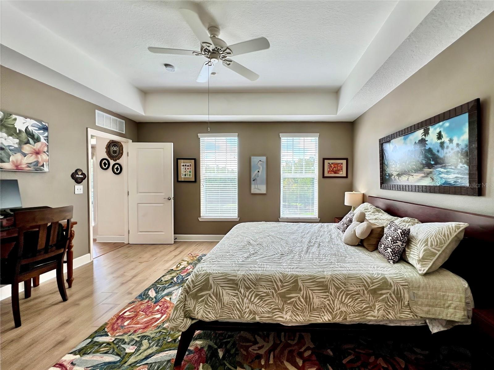 ARTISAN CLUB CONDO PH 1 - Residential