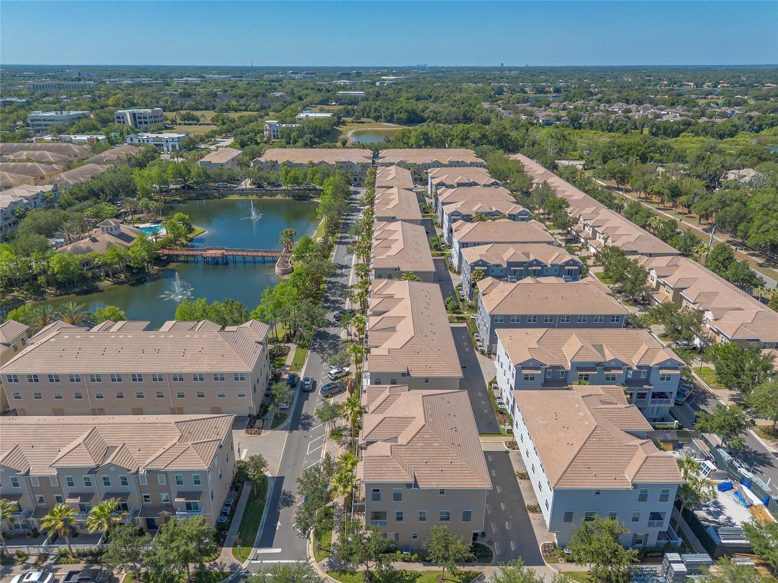 GRANDE OAKS AT HEATHROW - Residential