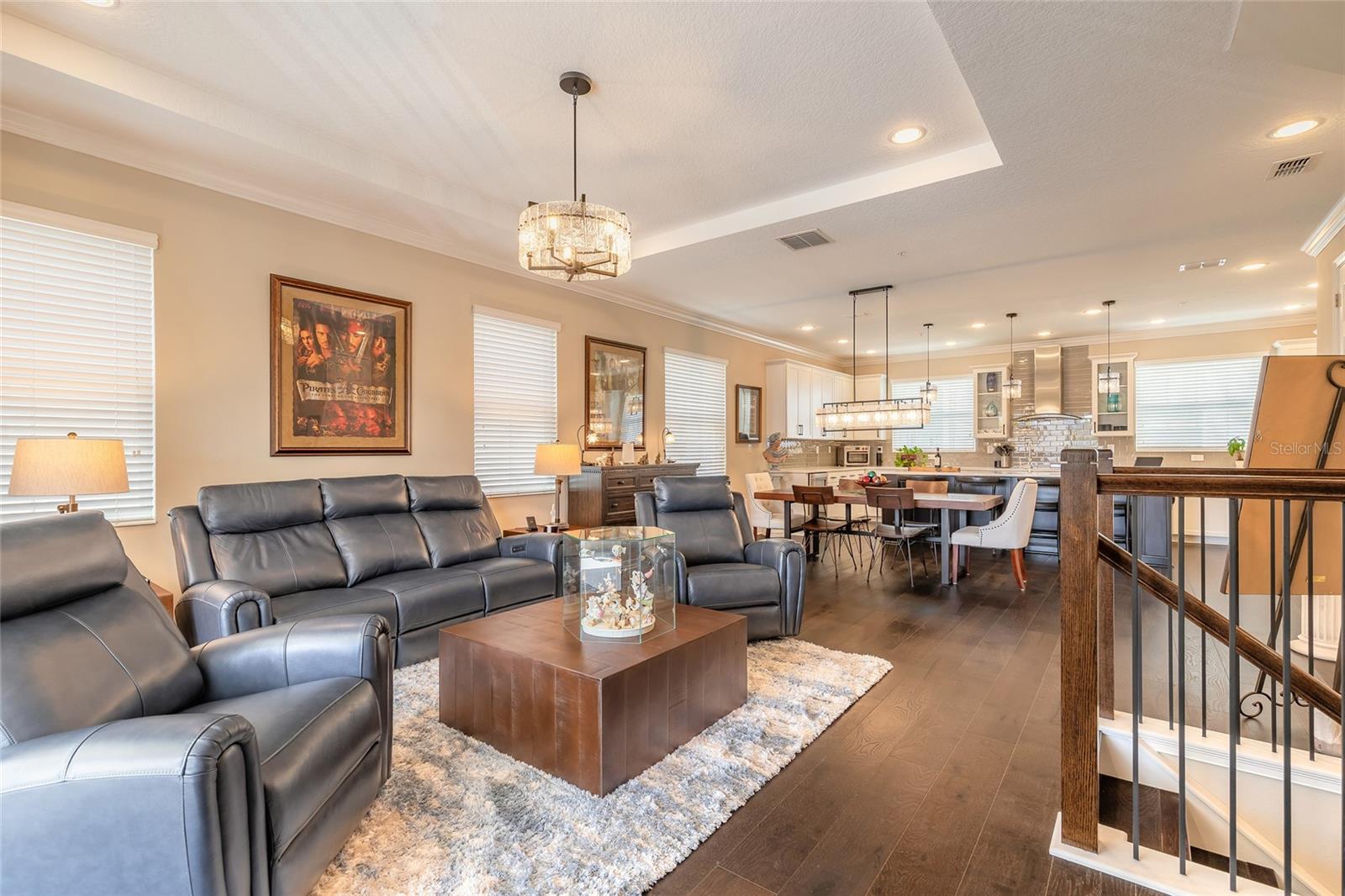 GRANDE OAKS AT HEATHROW - Residential