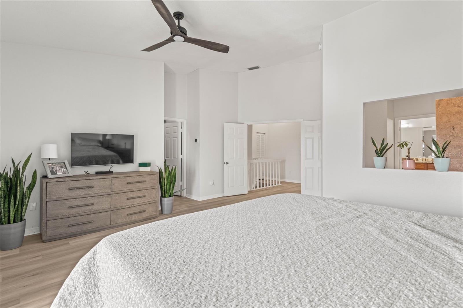 PELICAN ISLE TWNHMS - Residential Lease