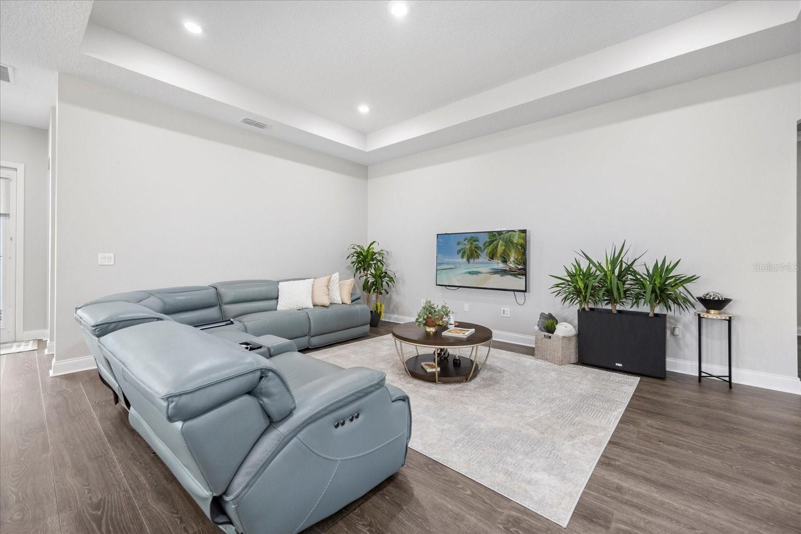 LAUREATE PARK PH 4 - Residential