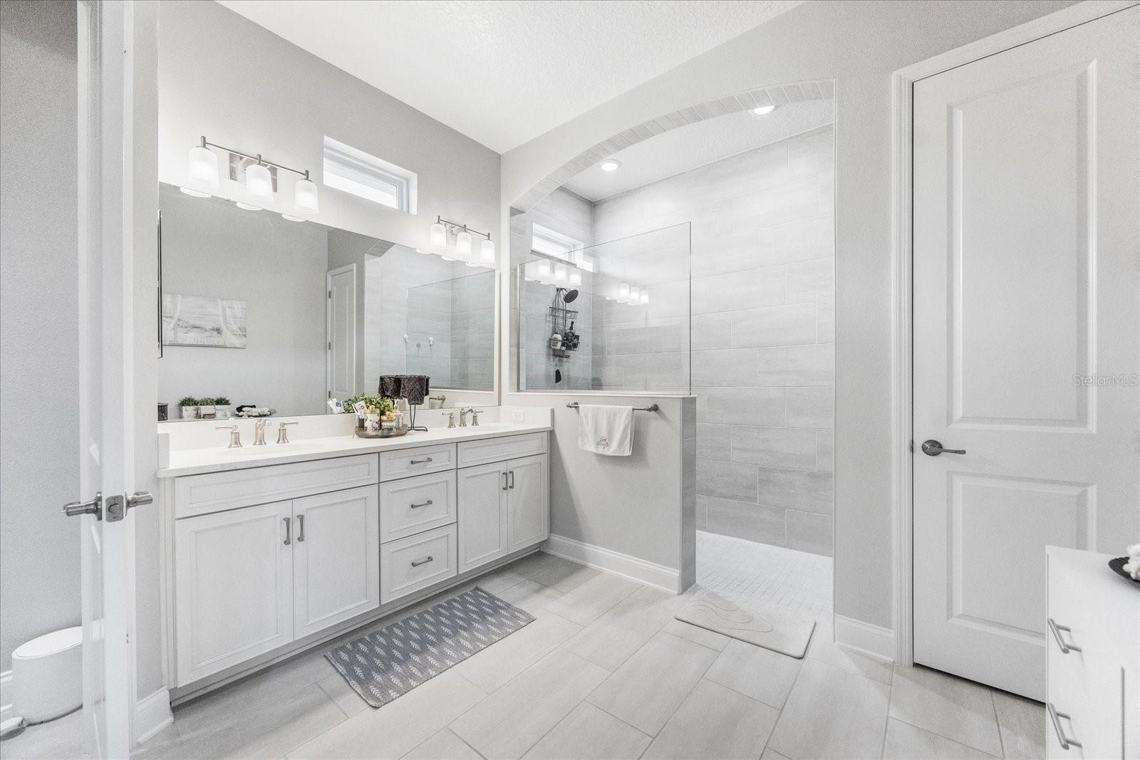 LAUREATE PARK PH 4 - Residential