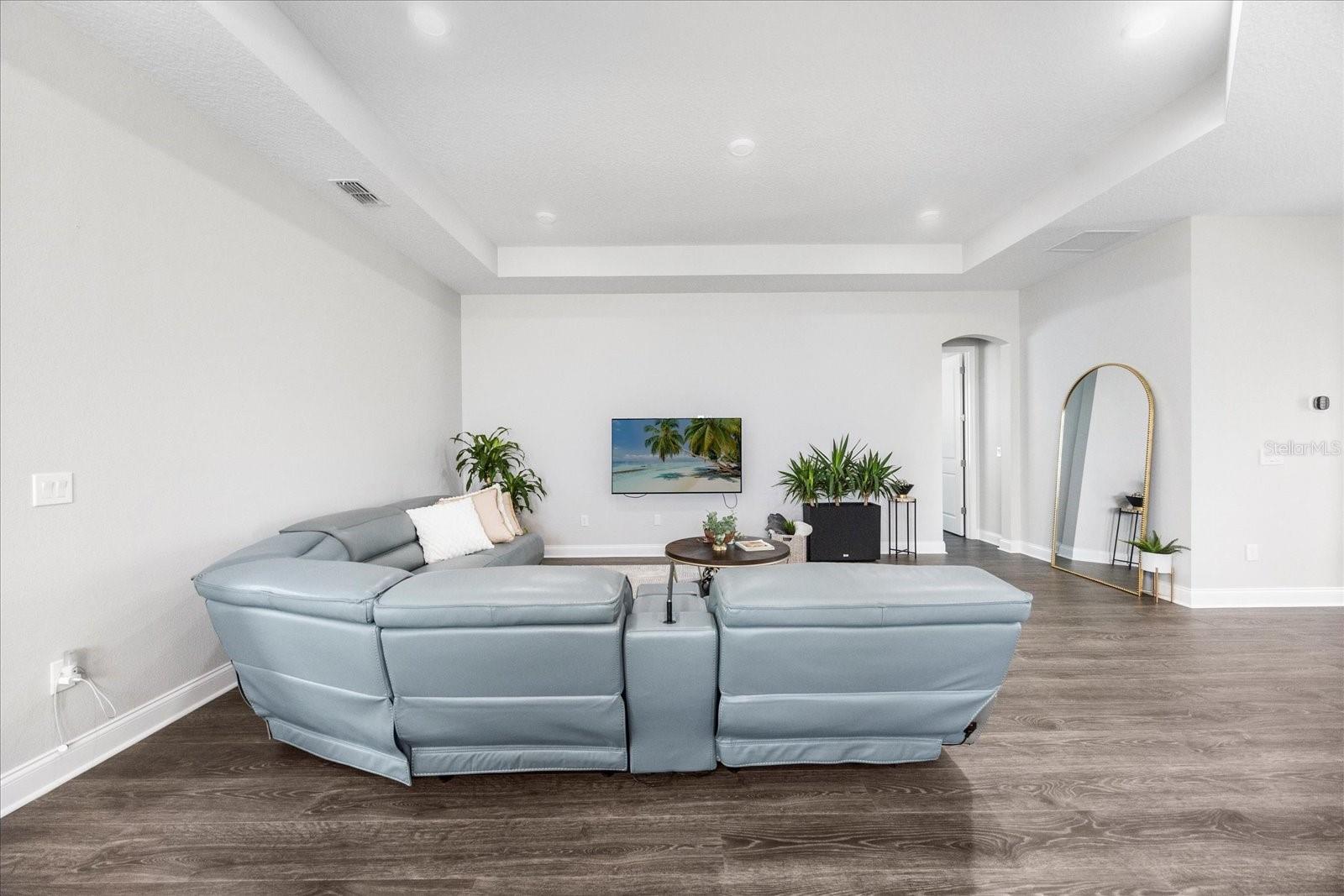 LAUREATE PARK PH 4 - Residential