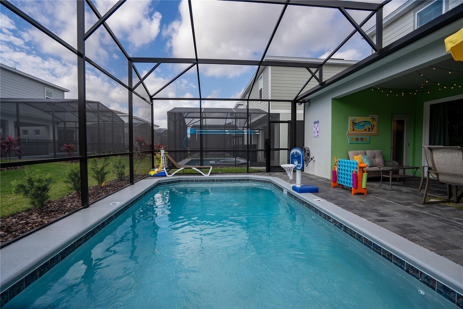 WINDSOR CAY PH 1 - Residential