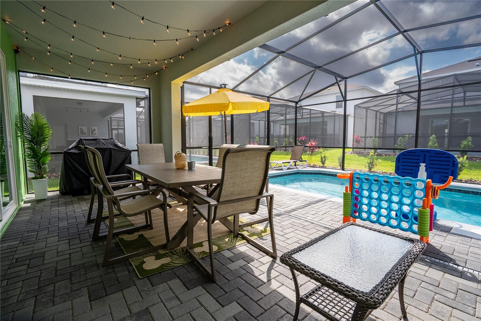 WINDSOR CAY PH 1 - Residential