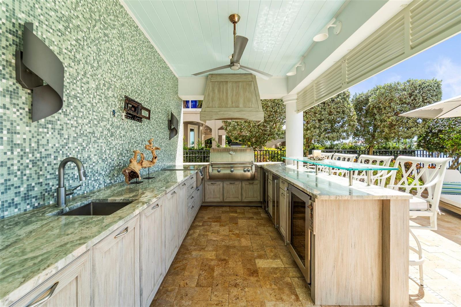 MARINA BAY PH I & II - Residential