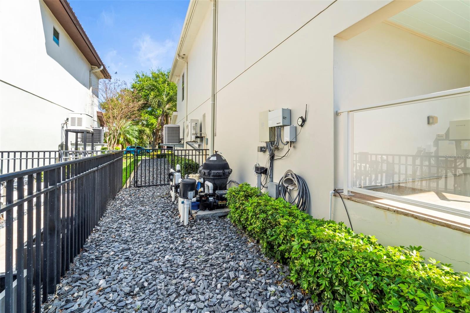 MARINA BAY PH I & II - Residential