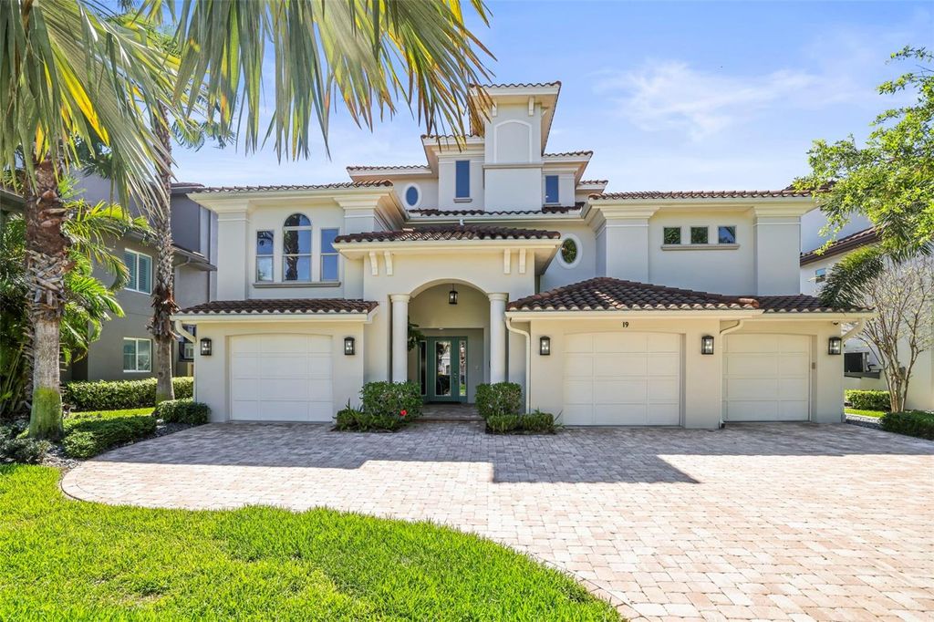 Photo of 19 Bayfront Court S, St Petersburg, FL 33711 (MLS # TB8486101)