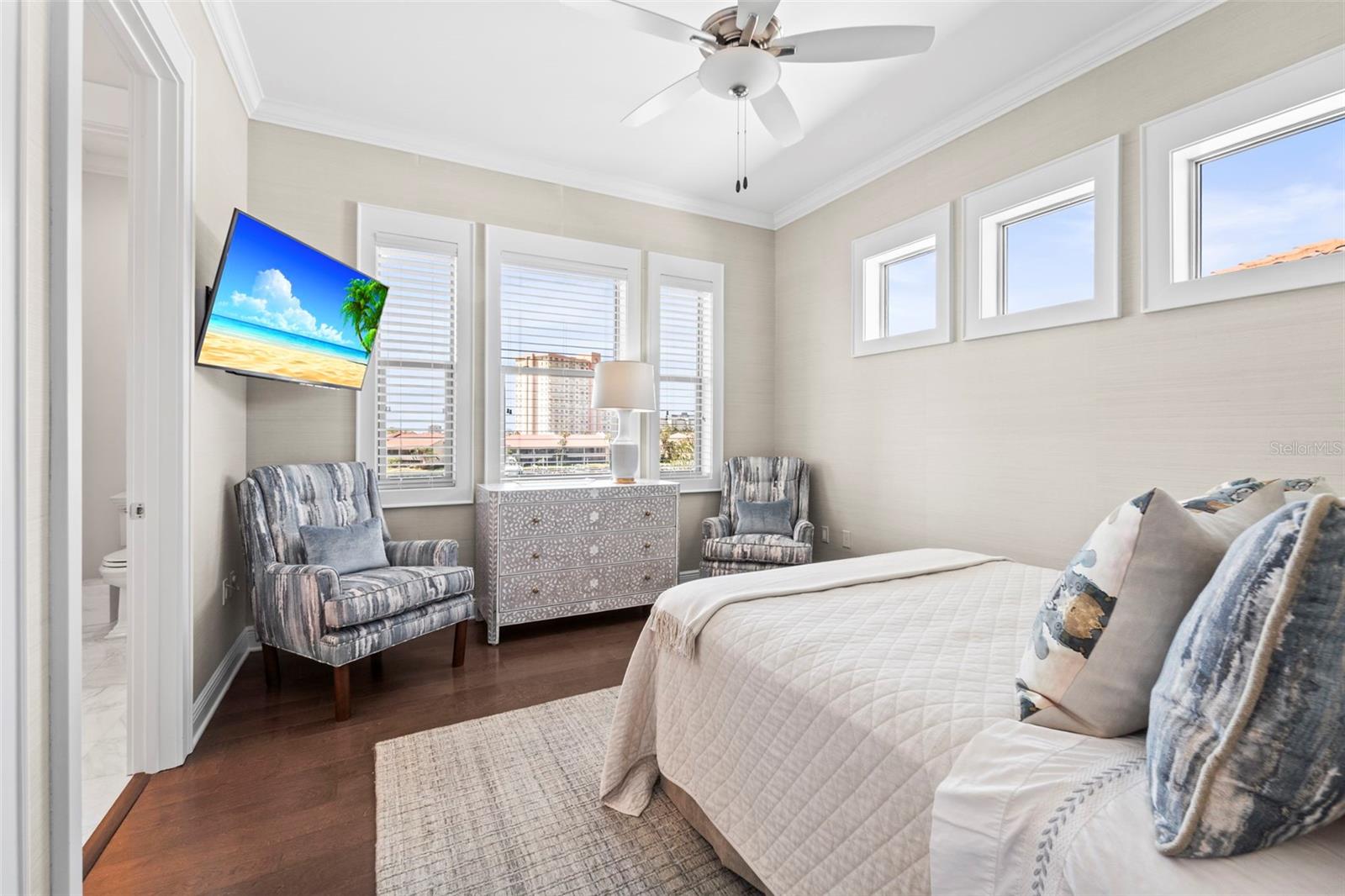 MARINA BAY PH I & II - Residential