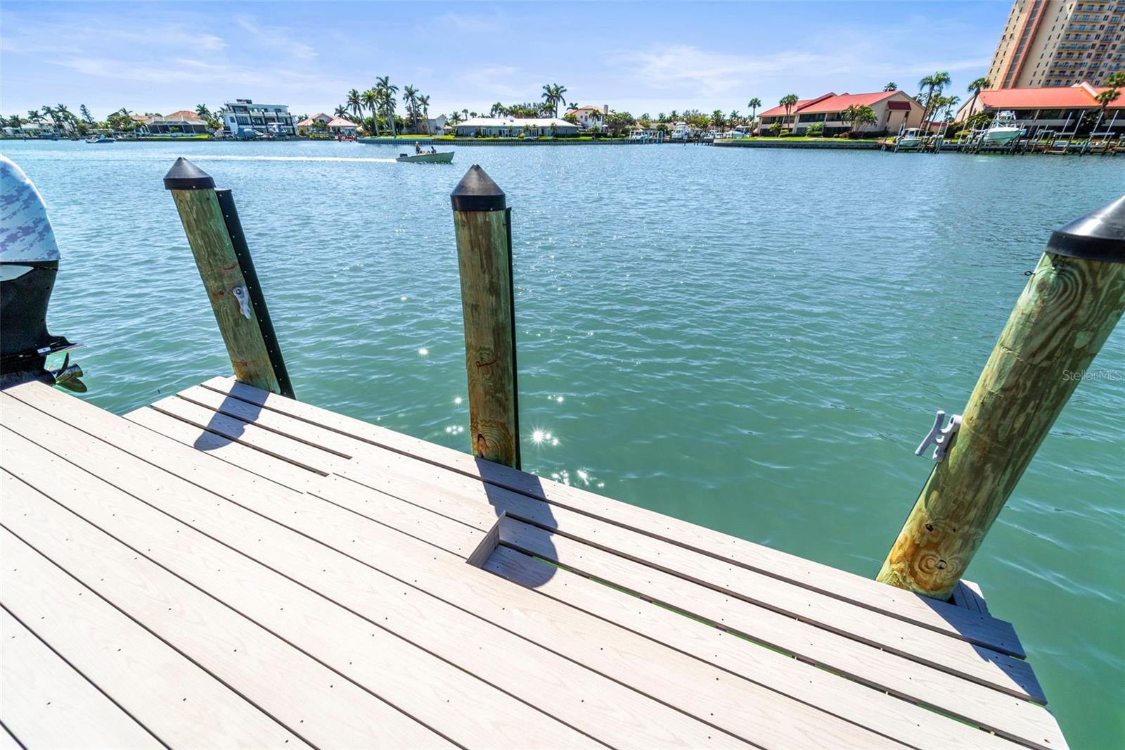 MARINA BAY PH I & II - Residential