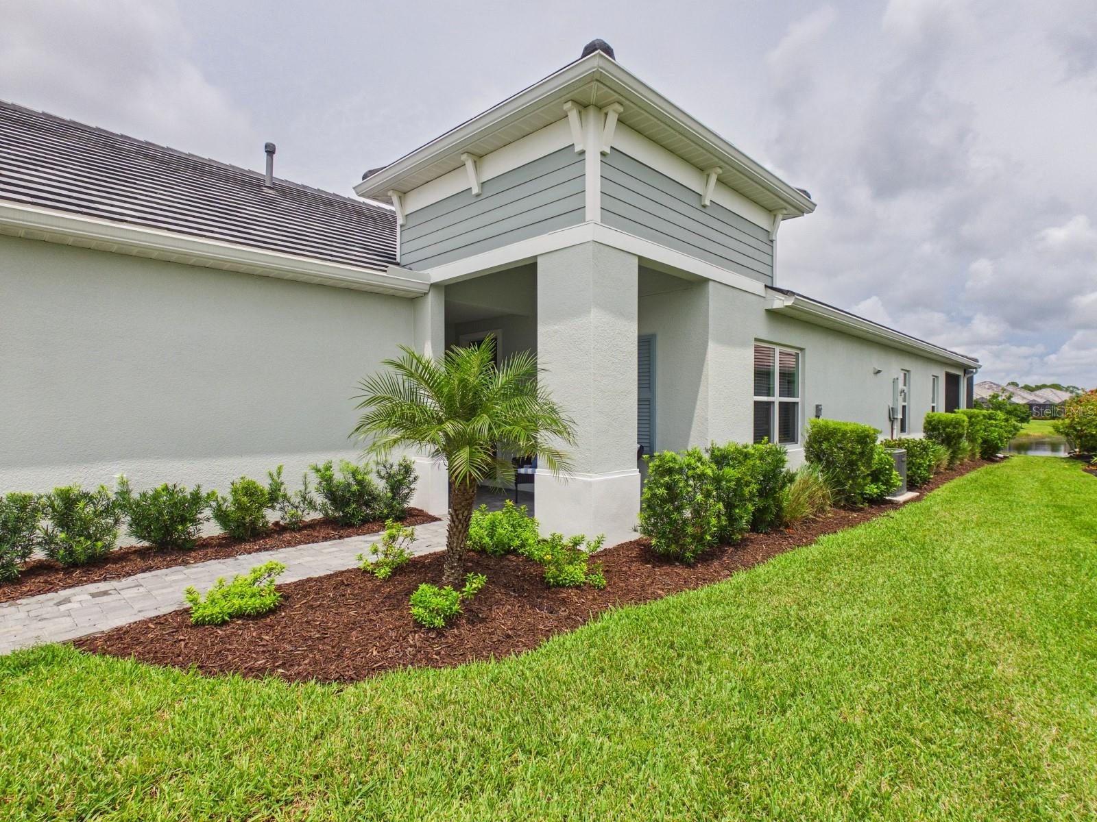 10012 LAKE WALES CIRCLE, SARASOTA, FL, 34241 4 10012 LAKE WALES CIRCLE