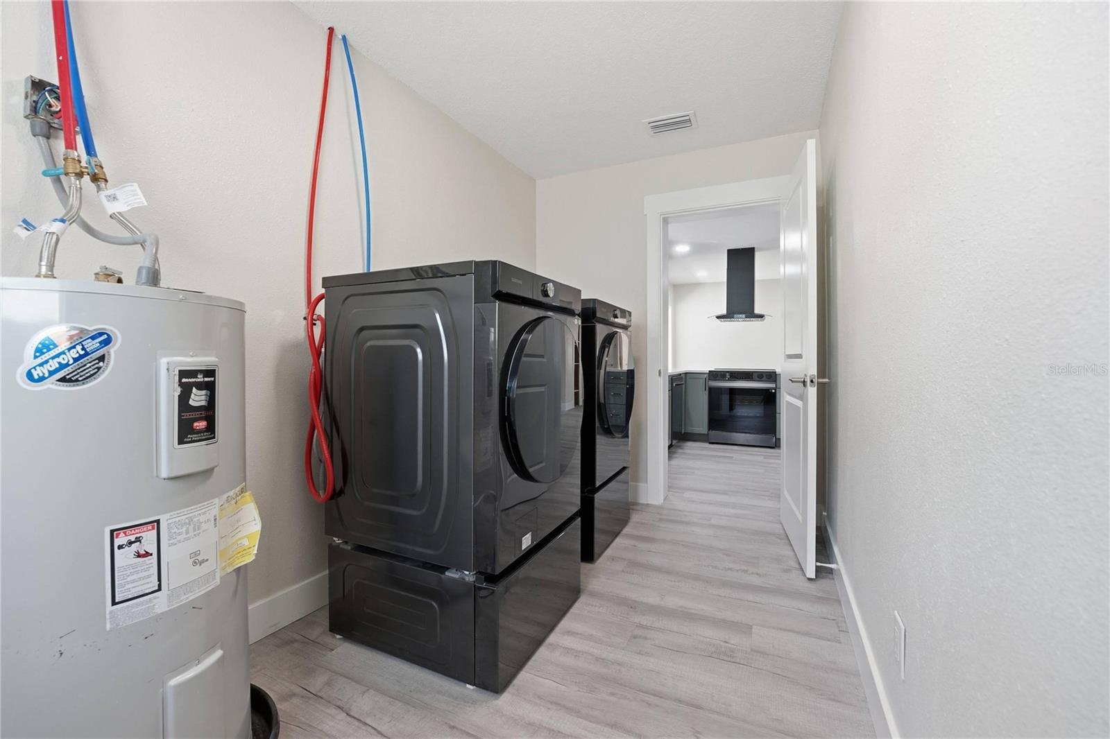 BELLEVIEW SUB - Residential