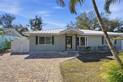 3223 1ST AVENUE W BRADENTON FL 34205