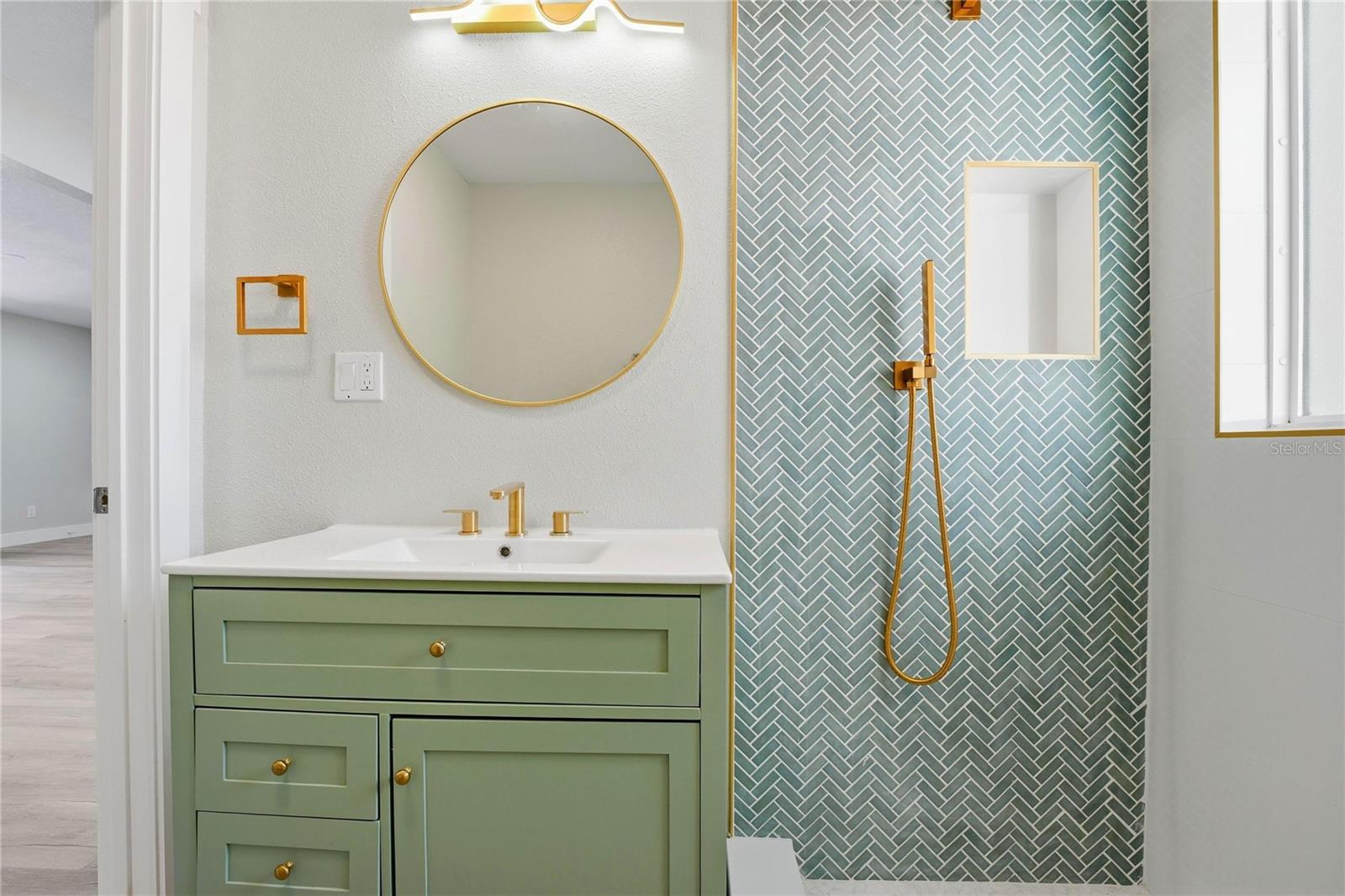 BELLEVIEW SUB - Residential