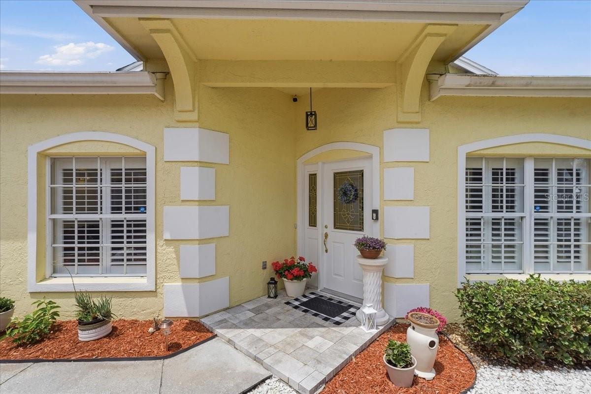 QUEEN ANNE GATE - Residential