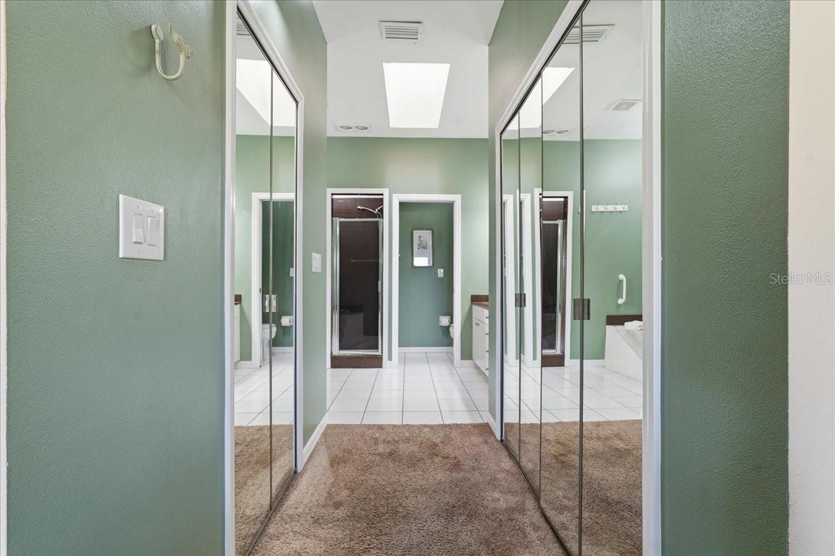 QUEEN ANNE GATE - Residential