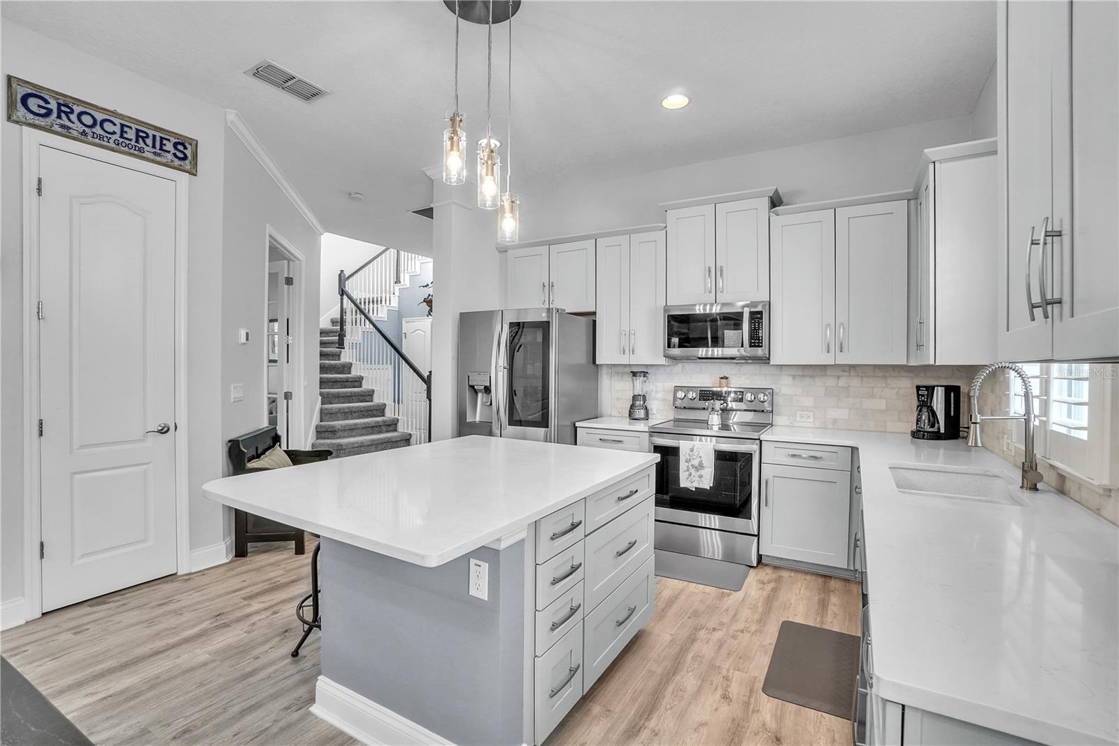 8340 LAUREATE BOULEVARD