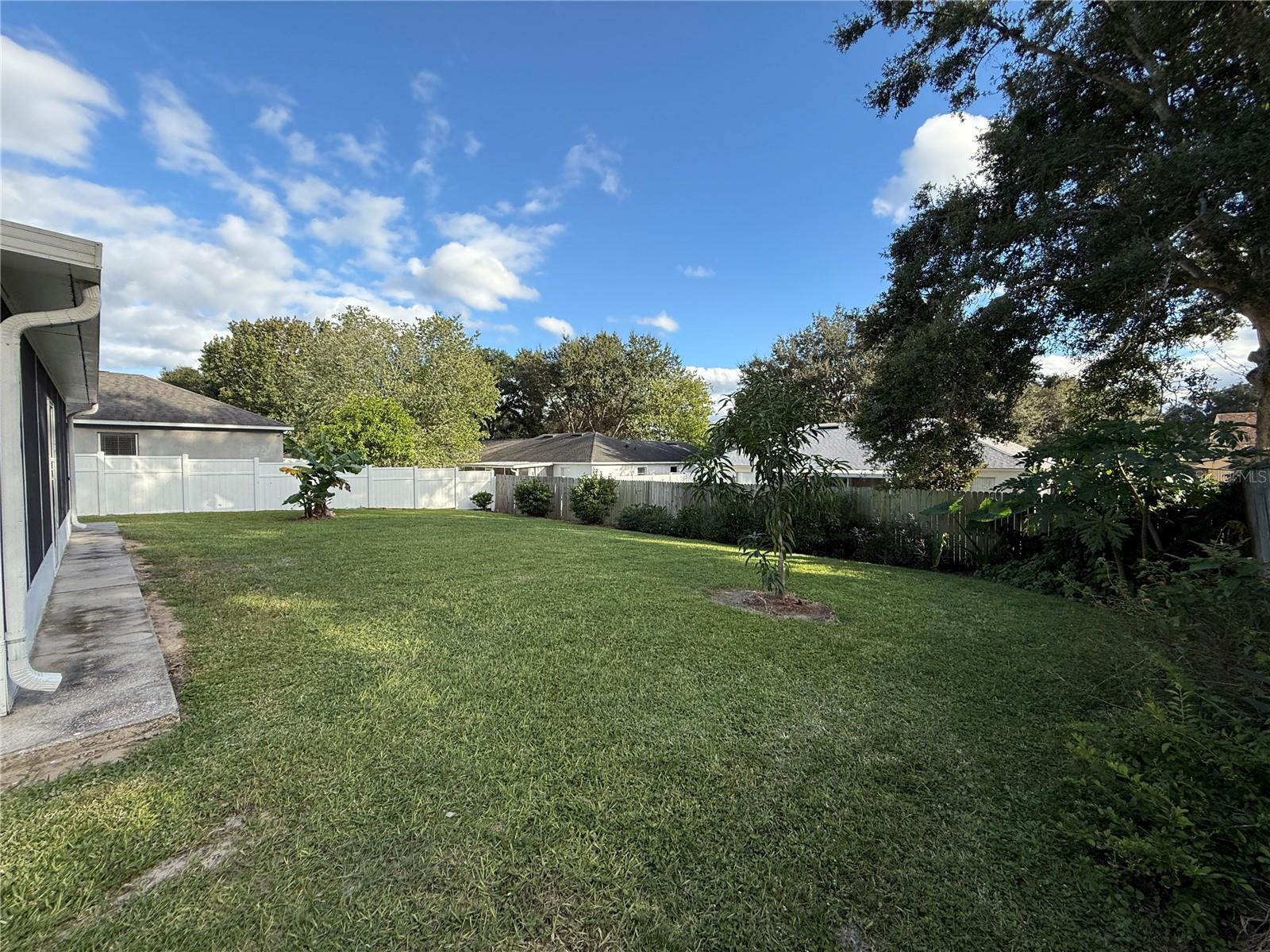 RESERVE 50 01 - Residential Lease