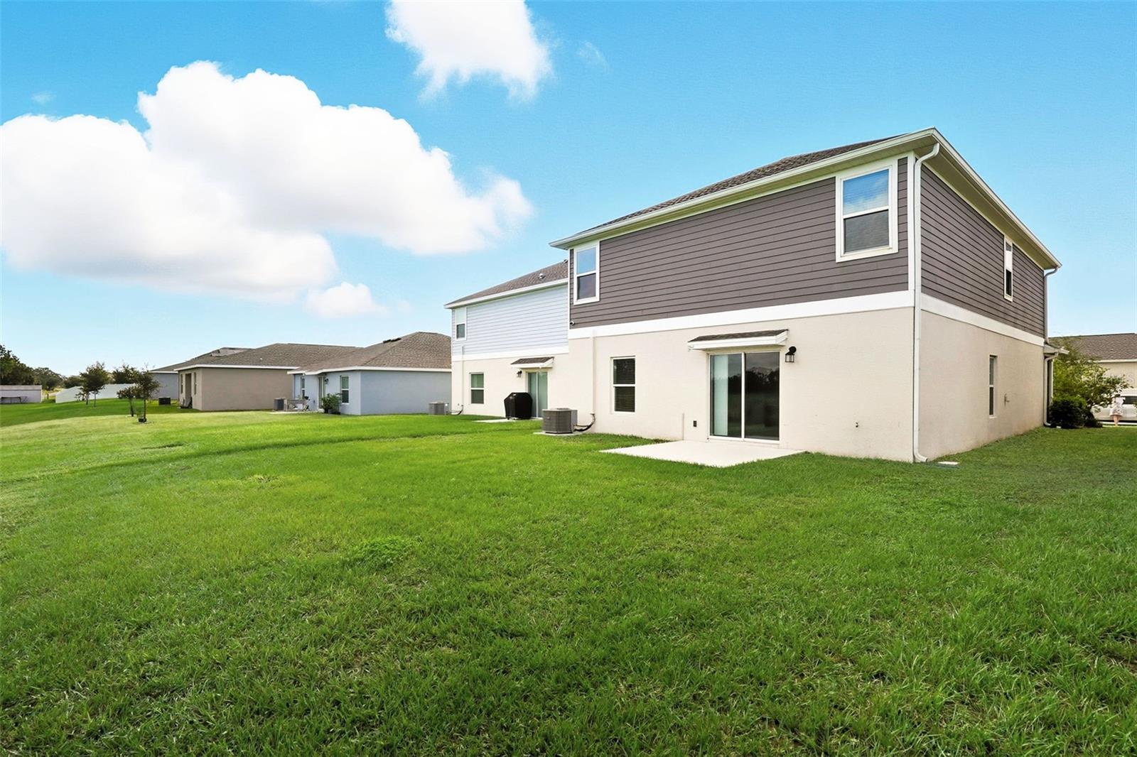 ASTONIA 40S - Residential
