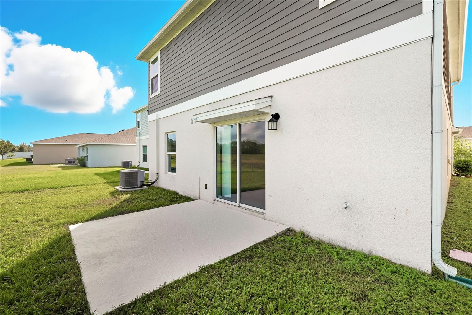 ASTONIA 40S - Residential