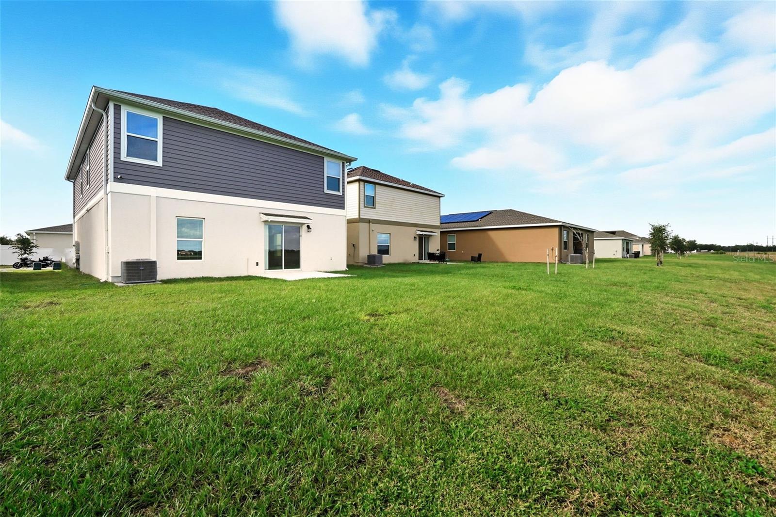 ASTONIA 40S - Residential