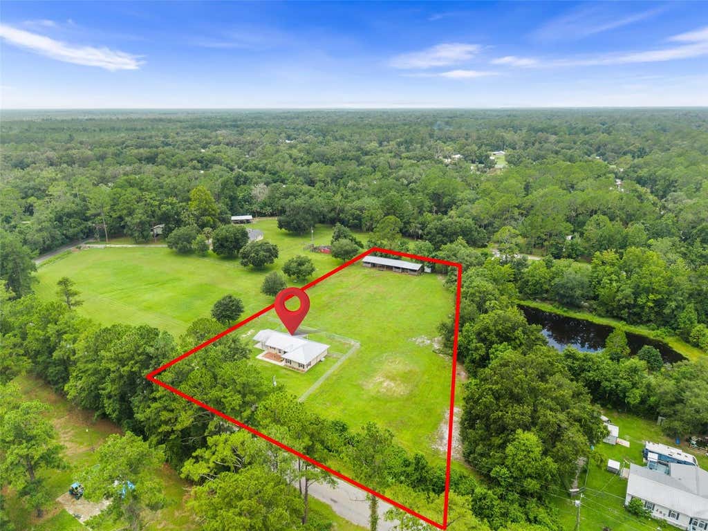 Photo of 121 Geck Road, Palatka, FL 32177 (MLS # GC542497)