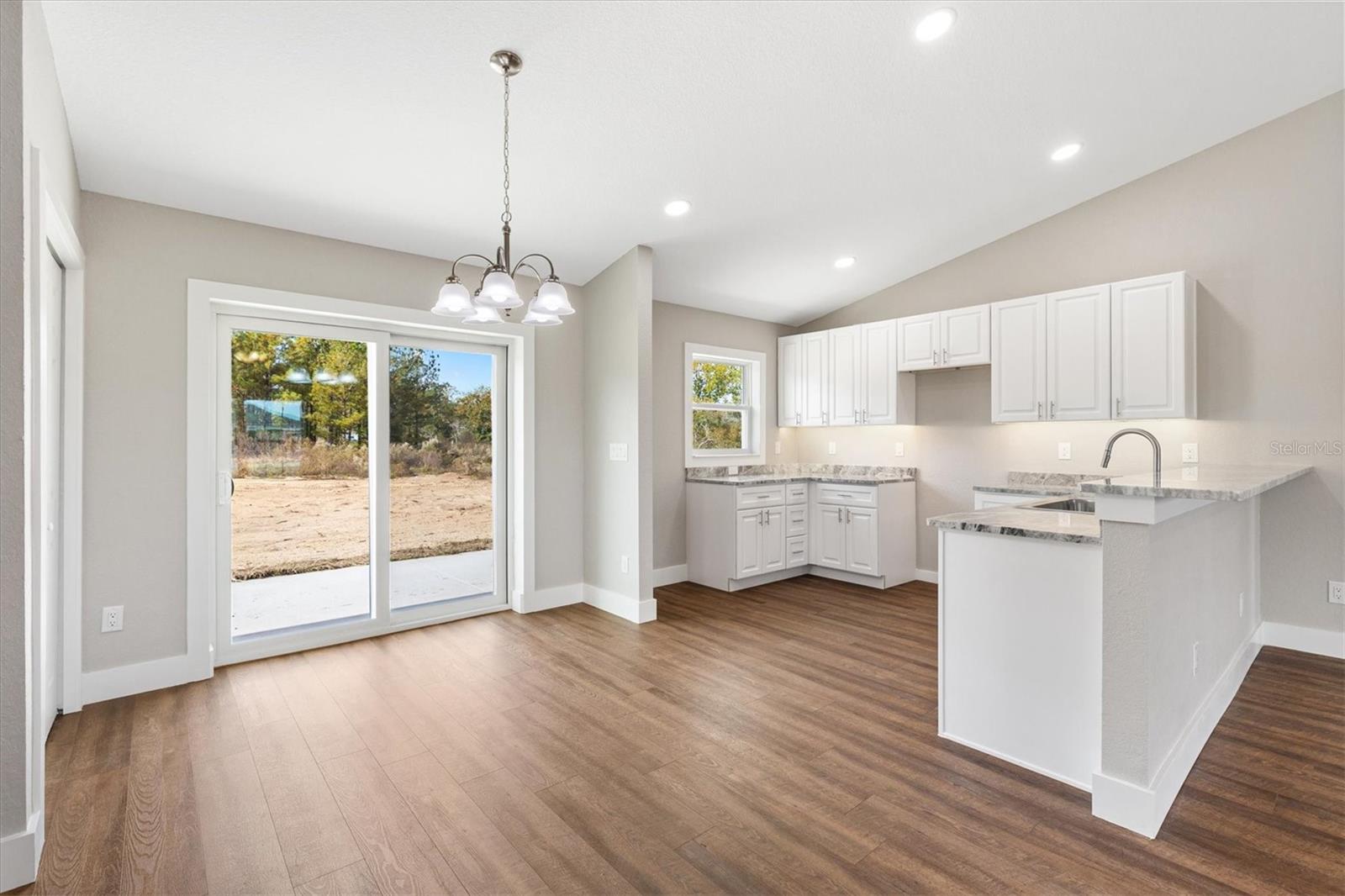 SILVER SPGS SHORES UN 37 - Residential