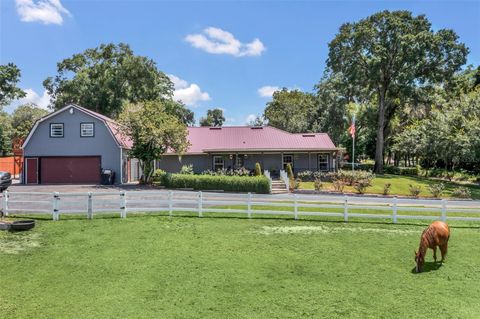 A home in APOPKA