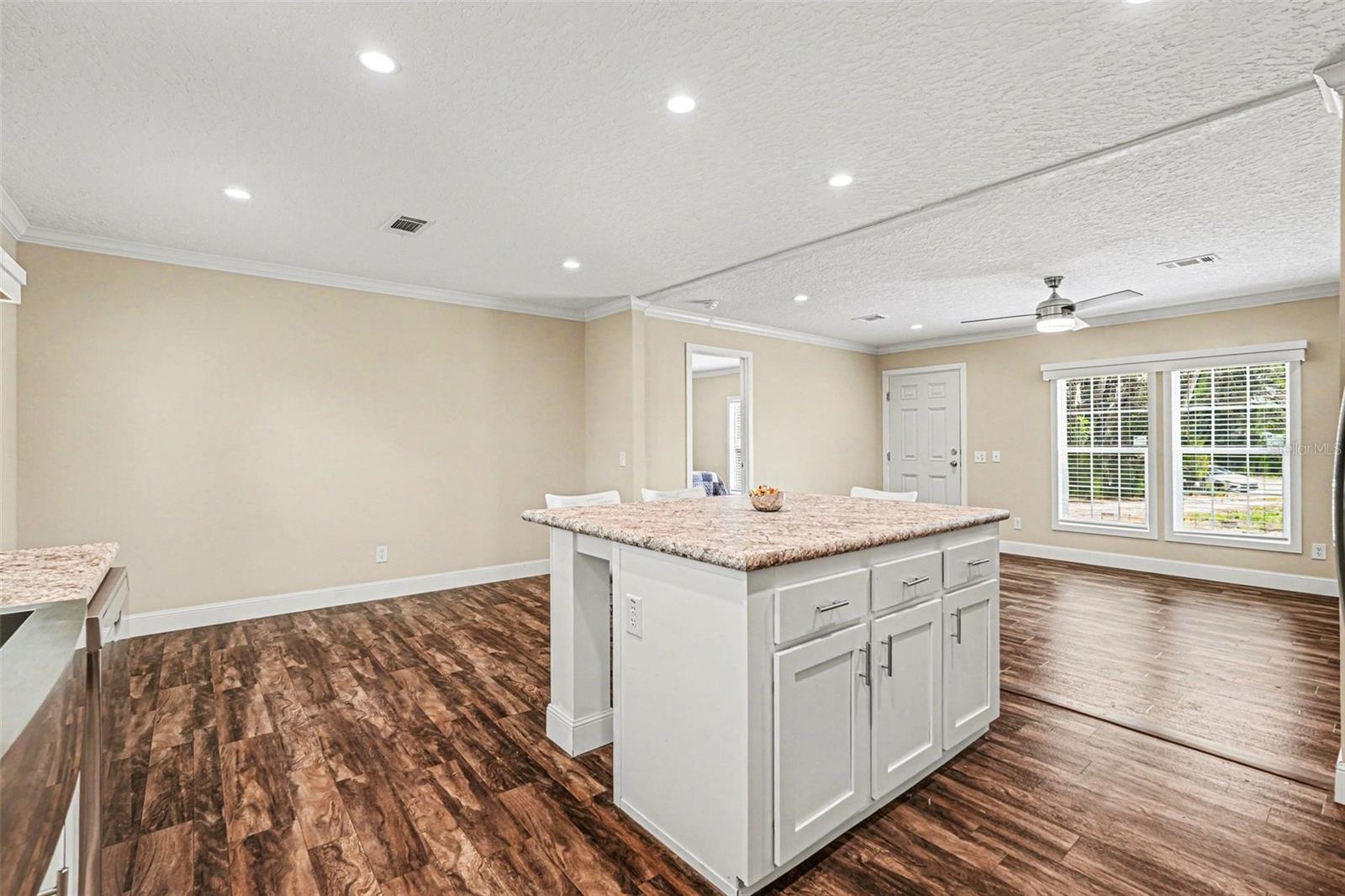 TROPICAL ACRES SOUTH UNIT 4 - Residential